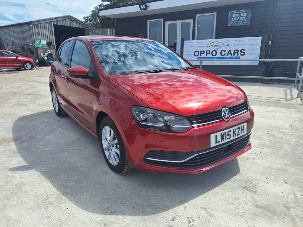 2015 Volkswagen POLO